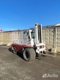 Продам погрузчик 0